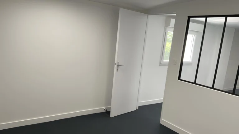 rénovation intérieur de bureaux par activ travaux vitré etrelles